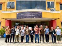 Executive Class Nomor Home Photo 2